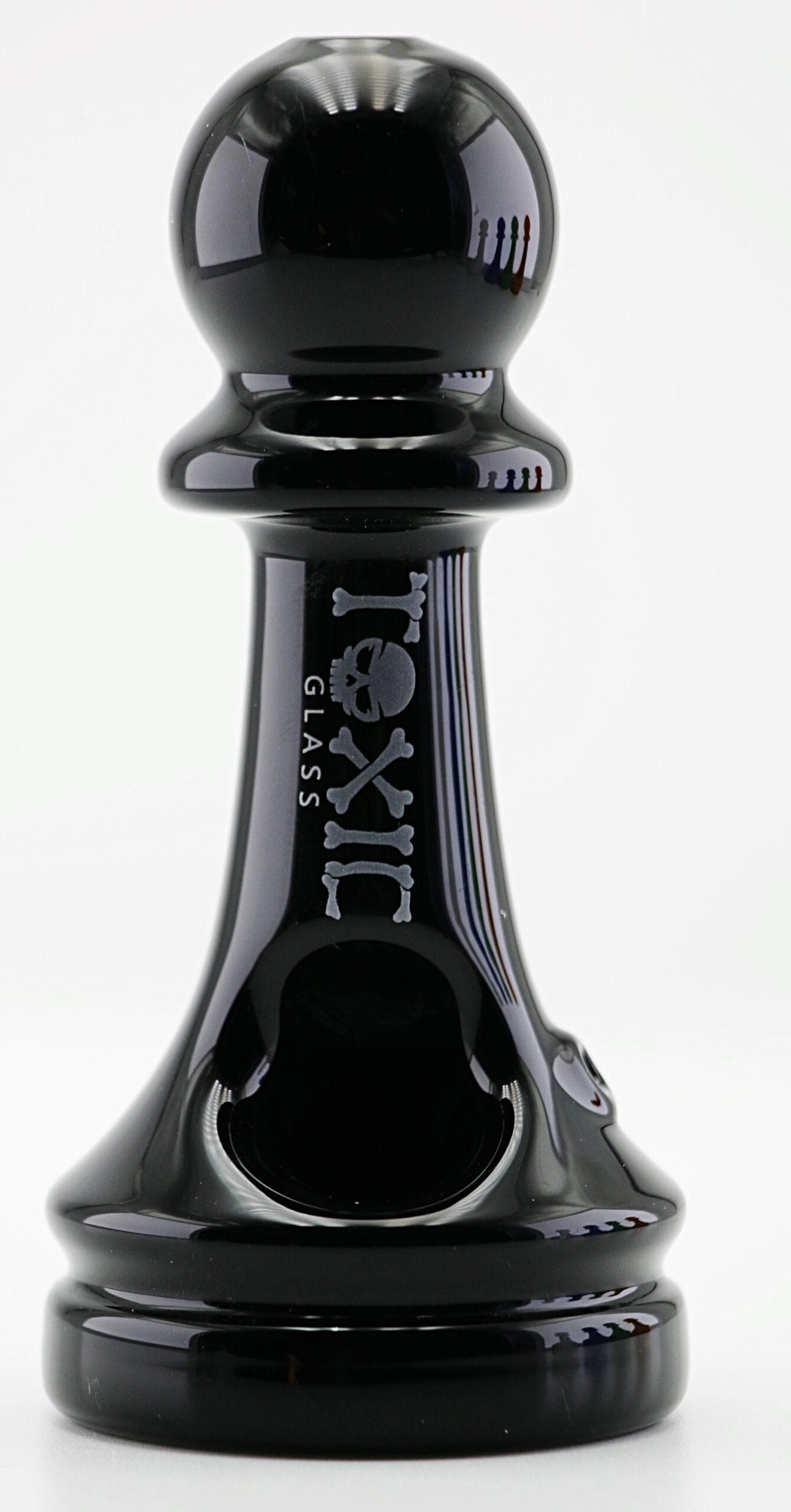 TXH8 Toxic Chess Hand Pipe