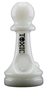 TXH8 Toxic Chess Hand Pipe