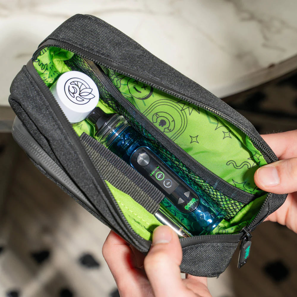 Ooze Titan Extract Vaporizer 2400mAh (SINGLE)