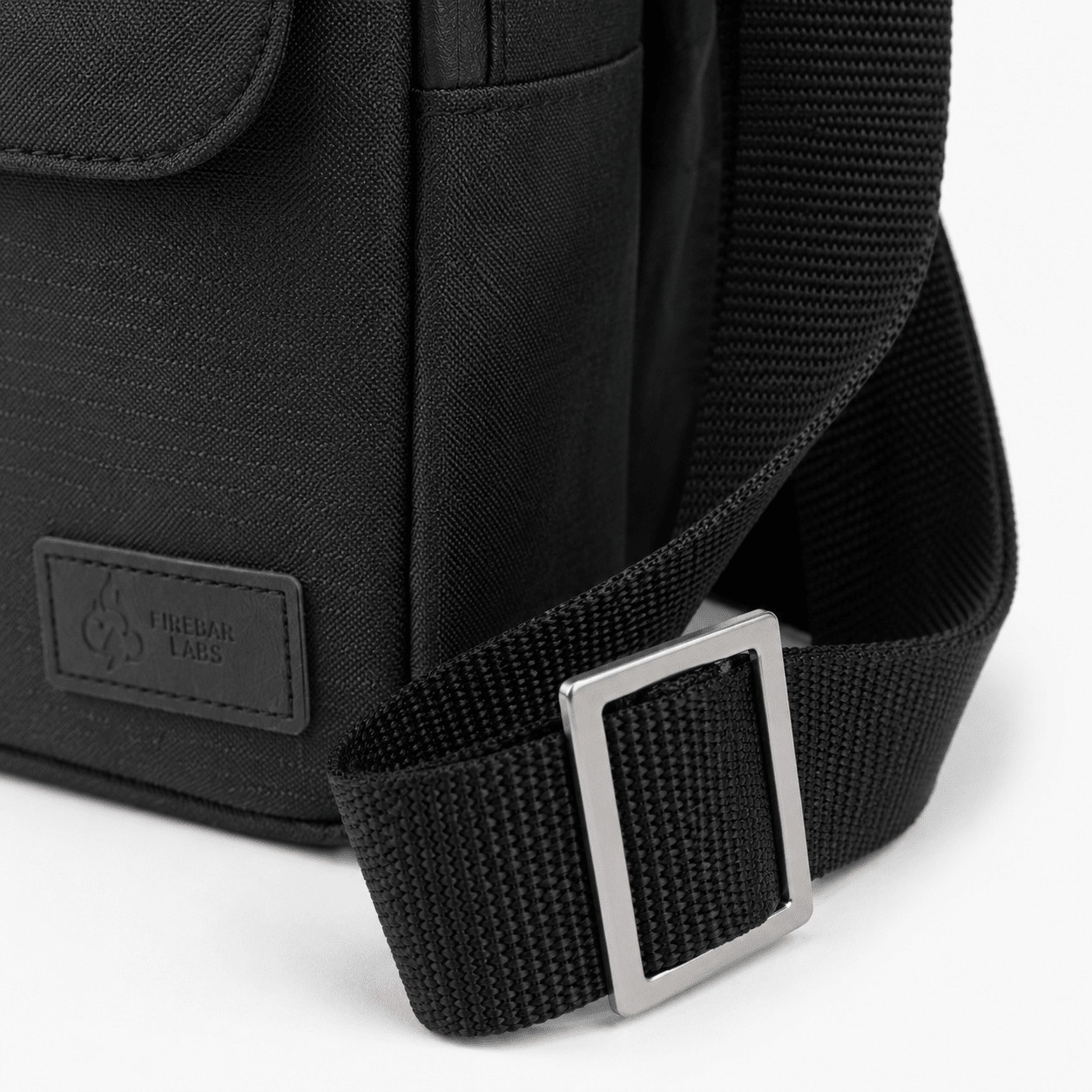 FireBar Labs Essential Messenger Bag (5/pack) [DROPSHIP]