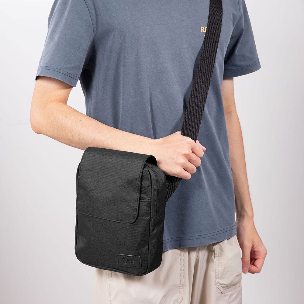 FireBar Labs Essential Messenger Bag (5/pack) [DROPSHIP]
